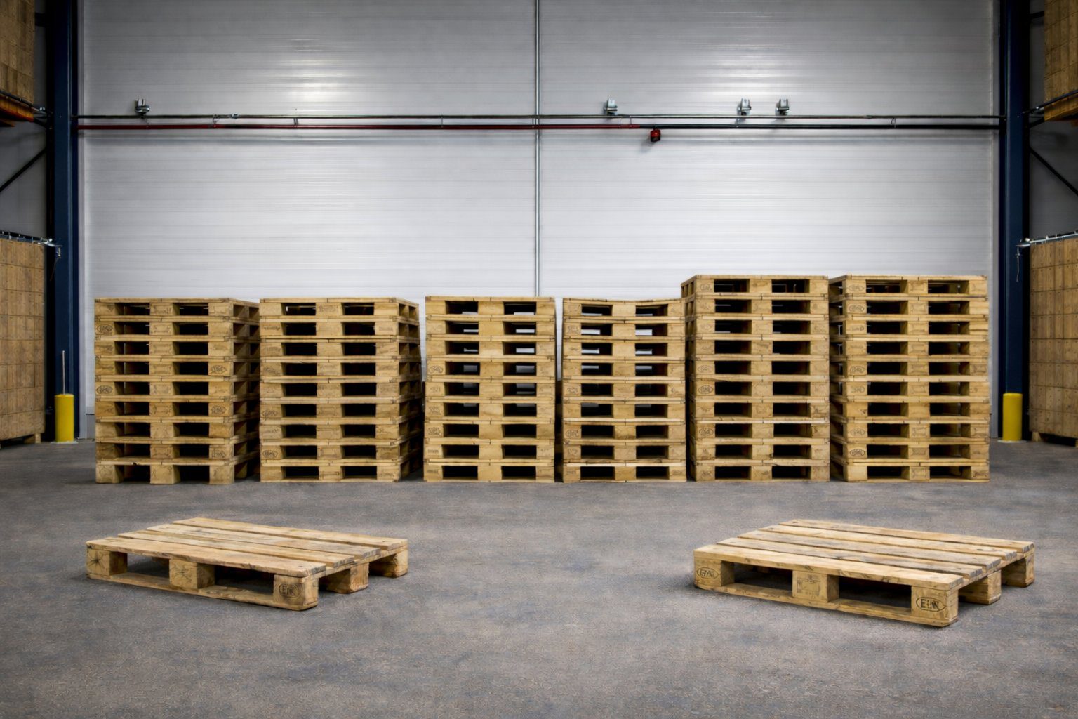 Pallets in magazijn inleveren